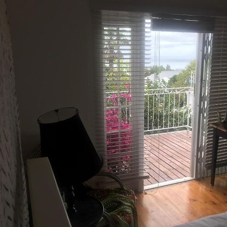 Апартаменты 4 Duke Street Flat#3 Моссел-Бей Экстерьер фото